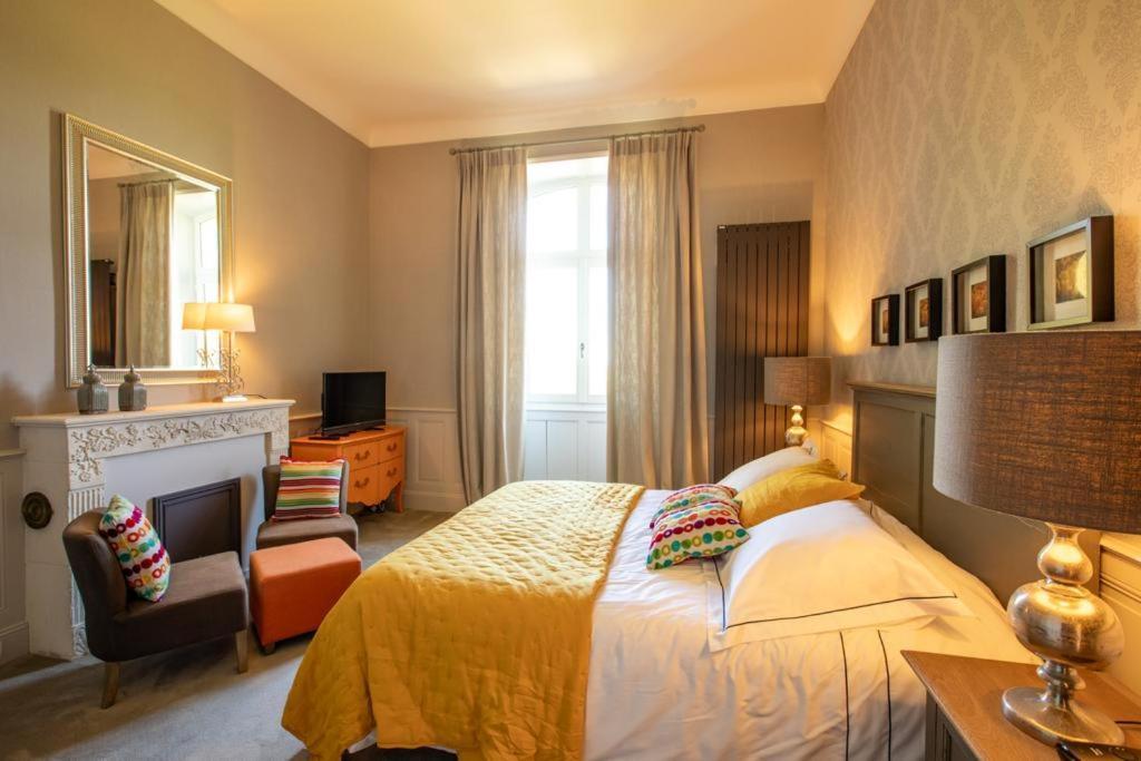 Hotel Chateau De Didonne Semussac Bagian luar foto