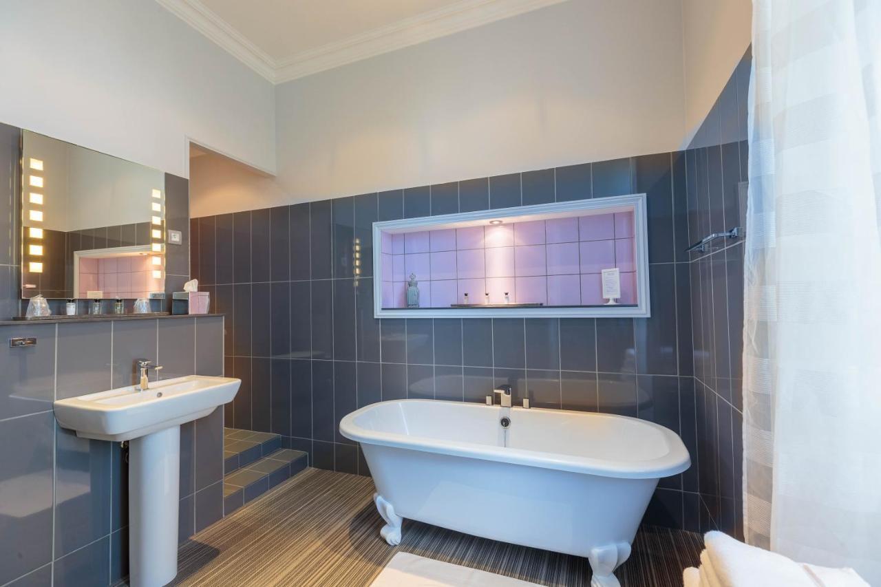 Hotel Chateau De Didonne Semussac Bagian luar foto