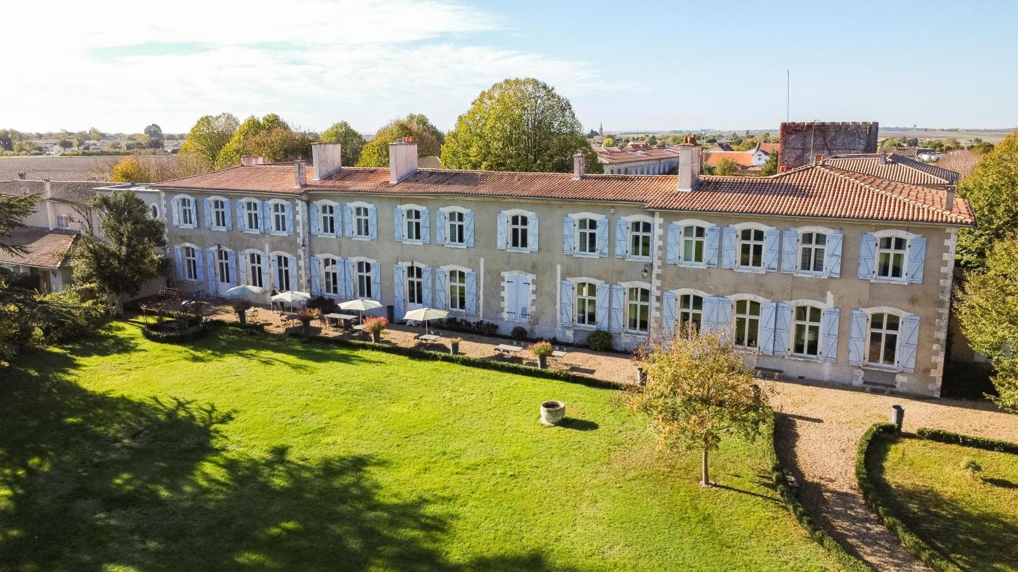 Hotel Chateau De Didonne Semussac Bagian luar foto