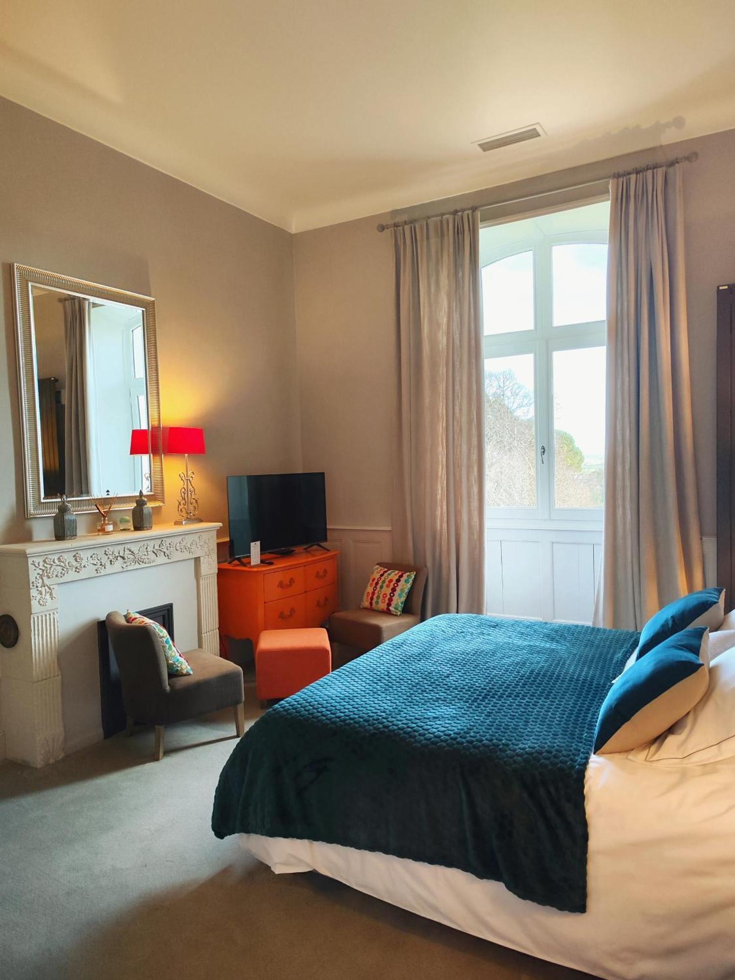 Hotel Chateau De Didonne Semussac Bagian luar foto